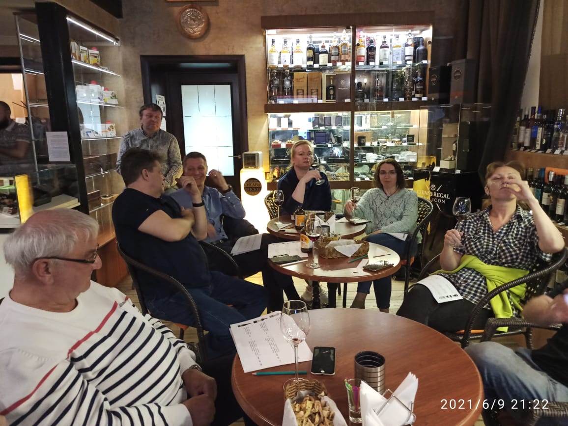 Дегустация Итальянских вин от BRAVO TRADE прошла в салоне СИГАРЫ И ВИСКИ