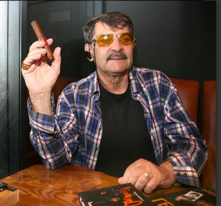 20 августа исполнилось 70 лет одному из главных людей российского сигарного сообщества